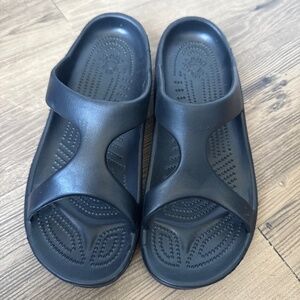 DAWGS sandals black